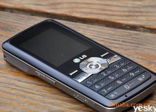 【批发供应lg kx300手机】价格,厂家,图片,手机,郑州翼龙通讯器材有限